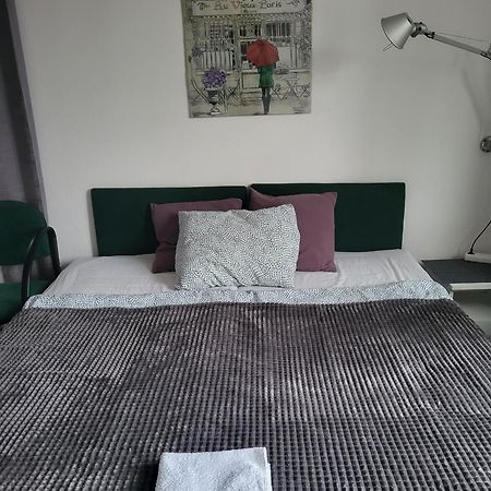 Charmed Homestay - Zaczarowany Warszawa Exteriör bild