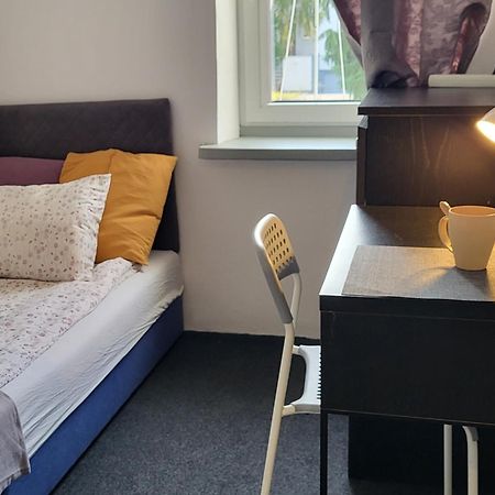 Charmed Homestay - Zaczarowany Warszawa Exteriör bild